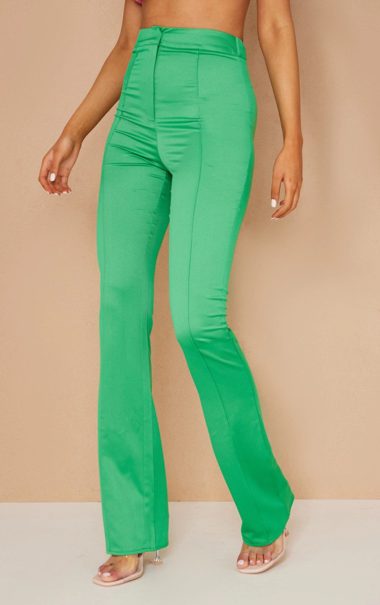 Pantaloni din satin